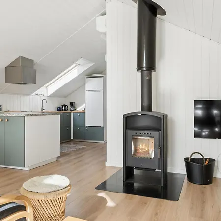 3 Bedroom Gorgeous In Ferienhaus Haderslev
