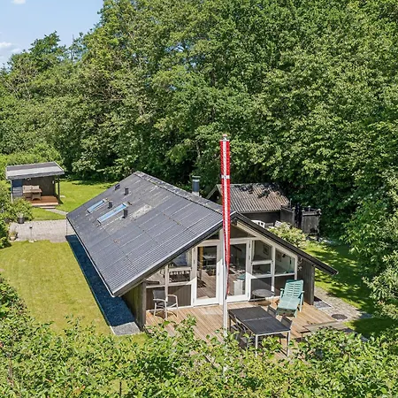 3 Bedroom Gorgeous In * Haderslev