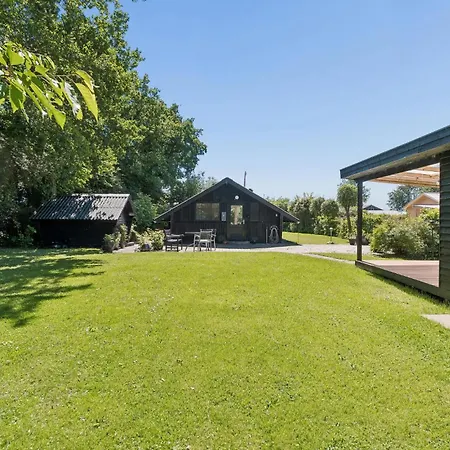 Ferienhaus 3 Bedroom Gorgeous In