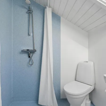 3 Bedroom Gorgeous In Ferienhaus